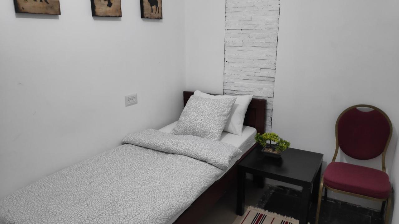 Mevaser - Christian Hostel ريشون لتسيون المظهر الخارجي الصورة