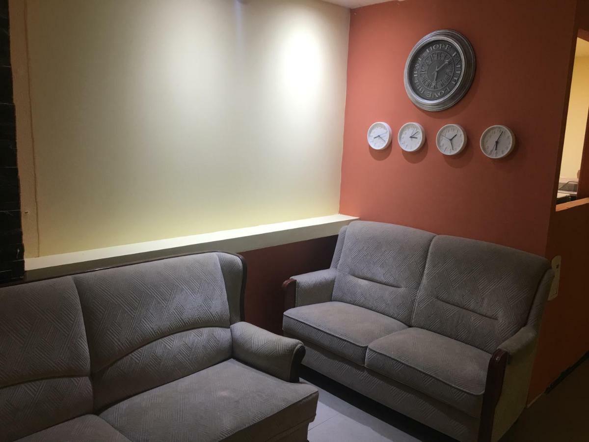 Mevaser - Christian Hostel ريشون لتسيون المظهر الخارجي الصورة